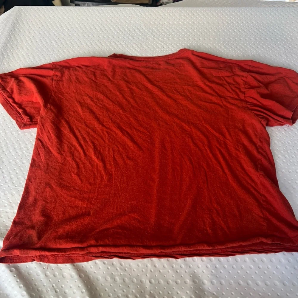 Queen‎ Rock Band Graphic T-Shirt Mens XXL Red Short Sleeve Official Merch Tee